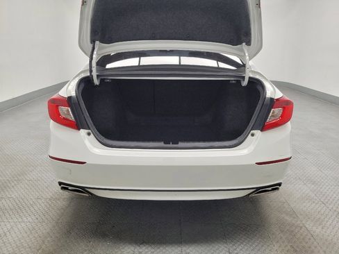 Used 2020 Honda Accord Sport image 29