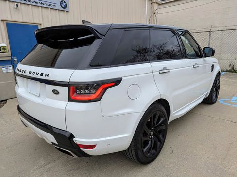 Used 2018 Land Rover Range Rover Sport HSE Dynamic image 15