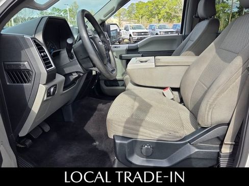 Used 2017 Ford F150 XLT image 5