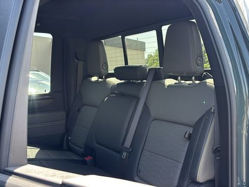 Used 2026 Chevrolet Silverado 2500 ZR2 w/ LPO, Dark Essentials Package AWD/4WD image 27
