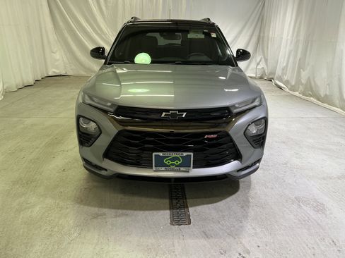 Certified 2023 Chevrolet TrailBlazer RS w/ Sun and Liftgate Package image 3