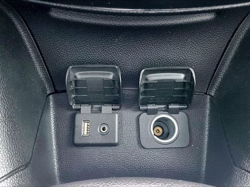 Used 2017 Chevrolet Cruze LT w/ Convenience Package image 32