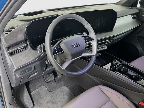 New 2026 Audi Q3 quattro 2.0T AWD/4WD image 9