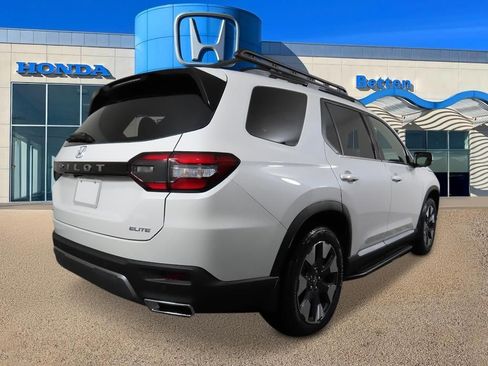 New 2026 Honda Pilot Elite image 5