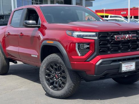 New 2026 GMC Canyon Elevation RWD image 2