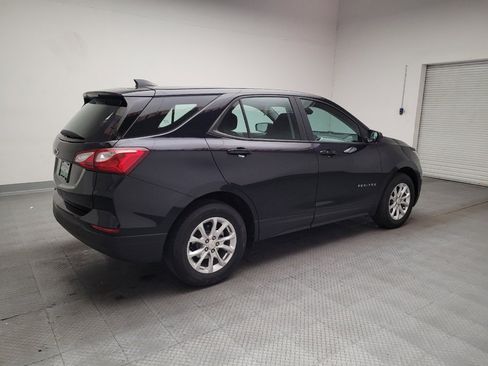 Used 2020 Chevrolet Equinox LS FWD image 10