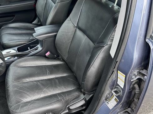 Used 2007 Mitsubishi Galant ES image 16