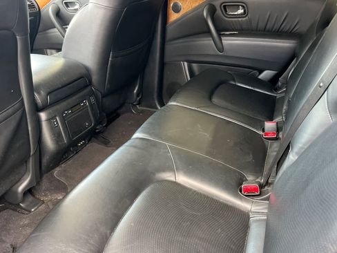 Used 2012 INFINITI QX56 2WD w/ Theater Pkg image 5