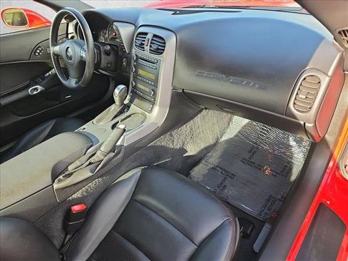 Used 2007 Chevrolet Corvette Coupe w/ Preferred Equipment Group image 16