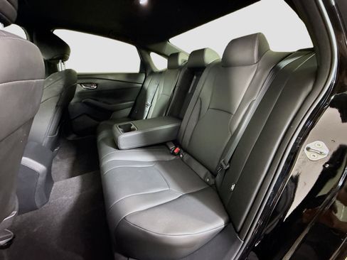 Used 2023 Honda Accord Sport image 25