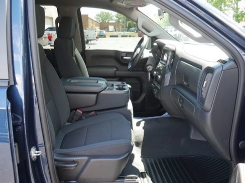 Used 2021 Chevrolet Silverado 1500 Custom Trail Boss AWD/4WD image 25