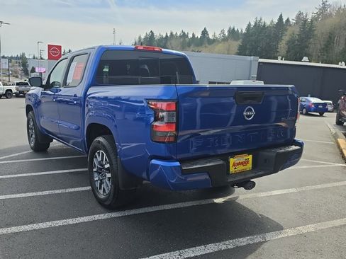 Certified 2024 Nissan Frontier SL w/ Technology Package AWD/4WD image 3