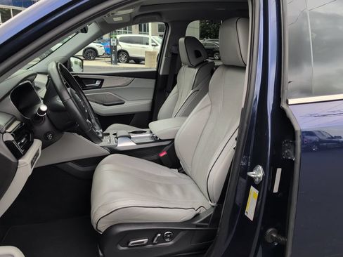 Used 2022 Acura MDX SH-AWD w/ Advance Package image 14