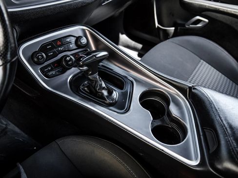 Used 2020 Dodge Challenger R/T w/ Blacktop Package image 21