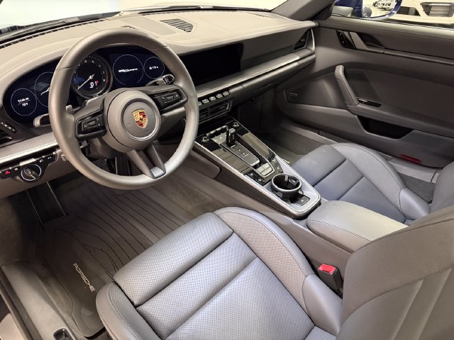 Certified 2020 Porsche 911 Carrera RWD image 4