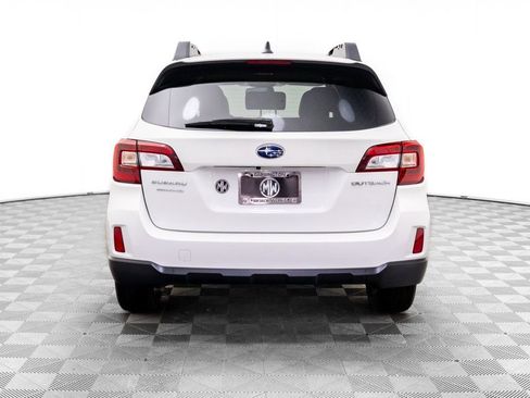 Used 2016 Subaru Outback 2.5i Limited image 5