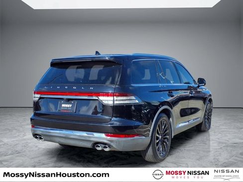 Used 2020 Lincoln Aviator Reserve w/ Elements Package Plus RWD image 7