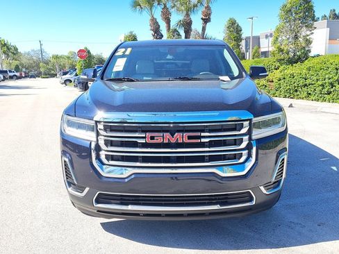 Used 2021 GMC Acadia SLE image 2