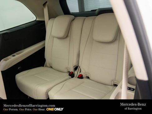 New 2026 Mercedes-Benz GLS 450 4MATIC image 22