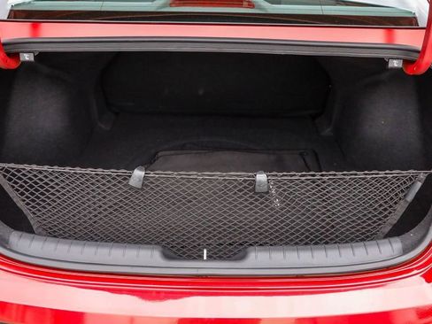 Used 2024 Hyundai Elantra Blue image 26