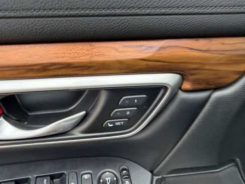 Used 2020 Honda CR-V Touring image 21