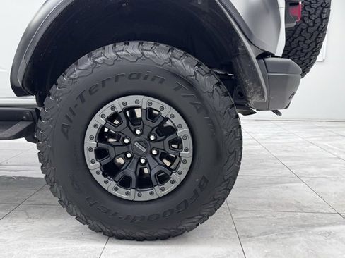 Used 2022 Ford Bronco Raptor image 9