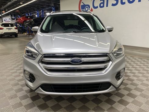 Used 2019 Ford Escape Titanium image 4
