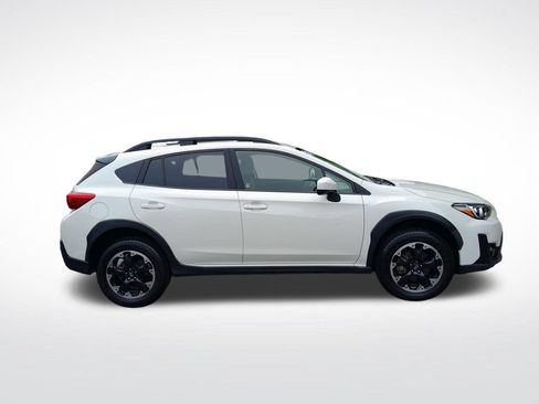 Used 2023 Subaru Crosstrek 2.0i Premium AWD/4WD image 9