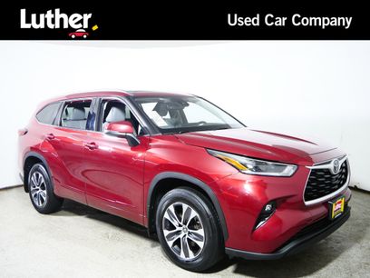 Used 2021 Toyota Highlander XLE