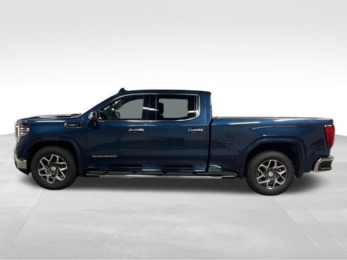 Certified 2022 GMC Sierra 1500 SLT w/ SLT Premium Plus Package AWD/4WD image 6