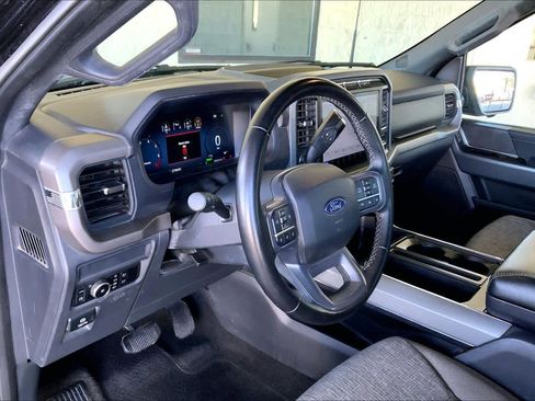Used 2024 Ford F150 XLT w/ Mobile Office Package image 17