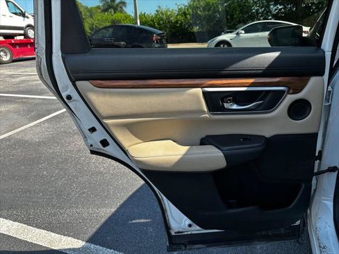 Used 2017 Honda CR-V EX-L image 16