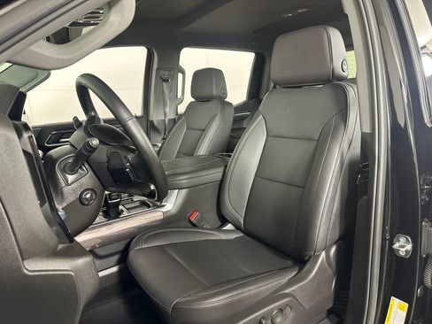 Used 2024 Chevrolet Silverado 1500 LTZ w/ LTZ Convenience Package II image 17