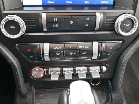 Used 2020 Ford Mustang Premium RWD image 23