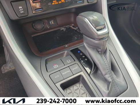 Used 2024 Toyota RAV4 Limited w/ Advanced Technology Package FWD image 34