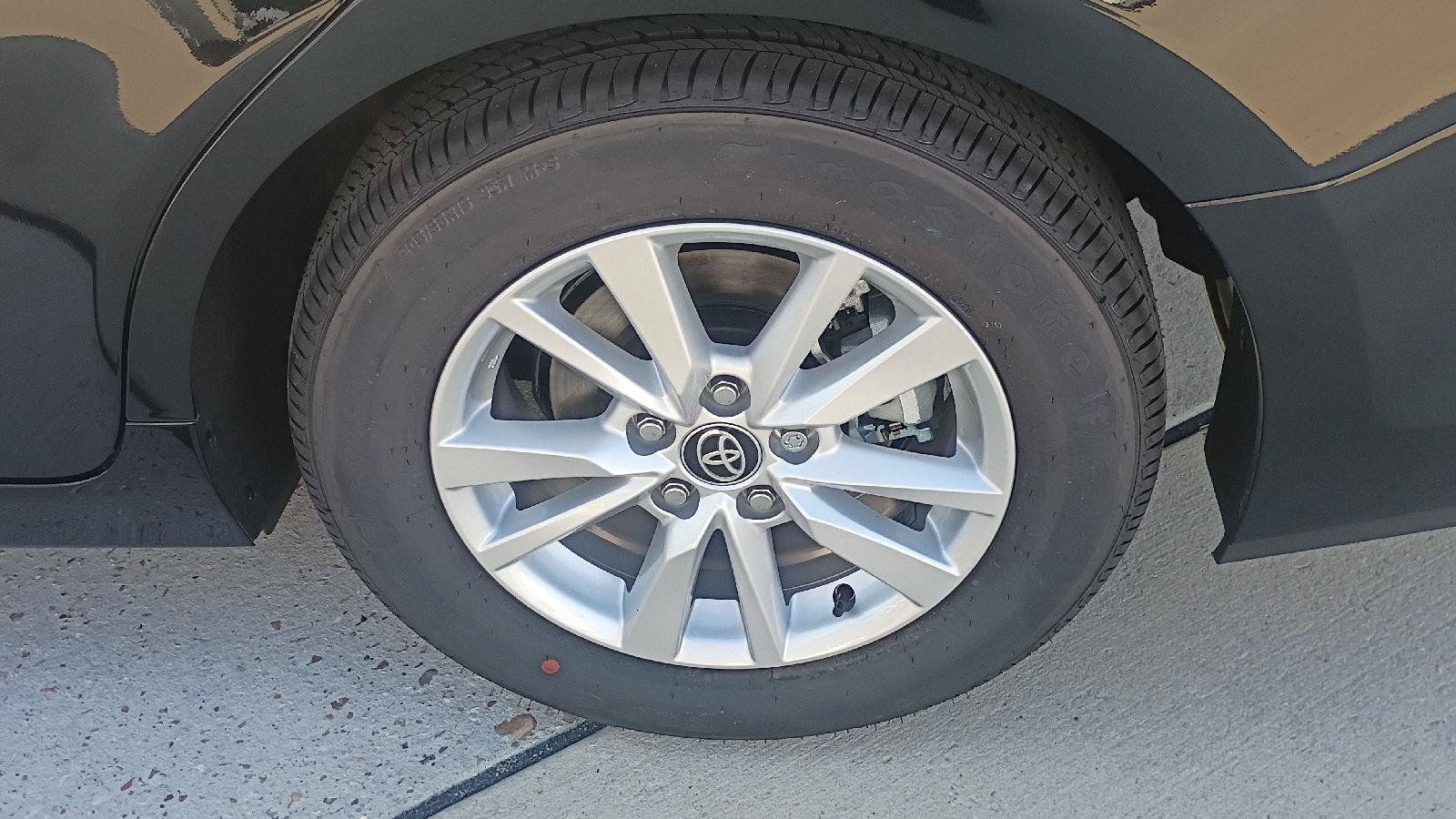 Used 2026 Toyota Camry LE FWD image 23