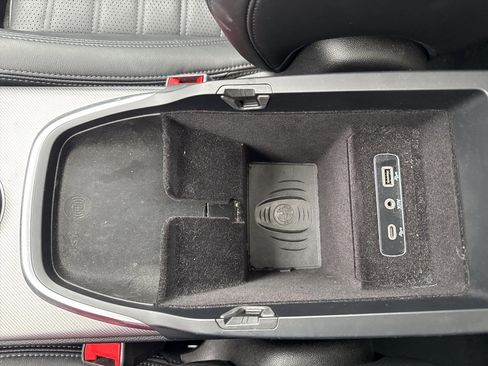 Used 2022 Alfa Romeo Stelvio Veloce image 39