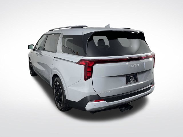 Used 2025 Kia Carnival EX FWD image 39