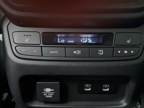 Used 2026 Honda Pilot TrailSport image 24