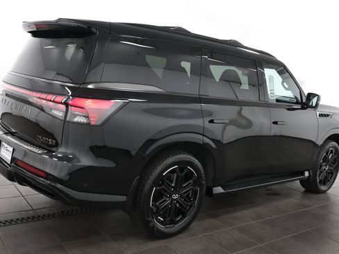 Used 2026 INFINITI QX80 4WD w/ Sport Exterior Package image 7