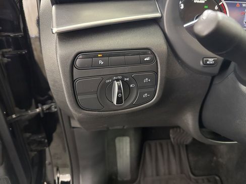 Used 2021 INFINITI QX50 Pure AWD/4WD image 19