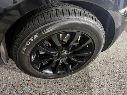 Used 2014 Land Rover Range Rover Sport HSE image 10