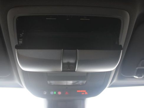 New 2027 Chevrolet Equinox LT w/ Convenience Package II FWD image 59