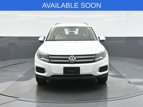 Used 2017 Volkswagen Tiguan S AWD/4WD image 2
