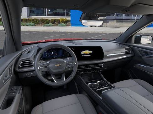 New 2027 Chevrolet Traverse LT w/ Driver Confidence Package FWD image 15