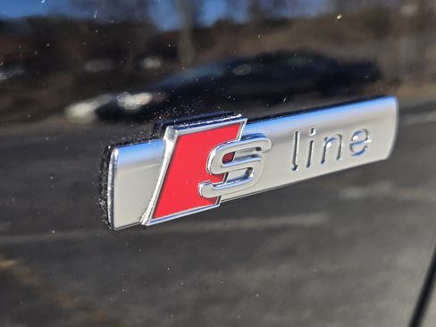 Used 2023 Audi A4 2.0T Premium Plus w/ Premium Plus Package image 11