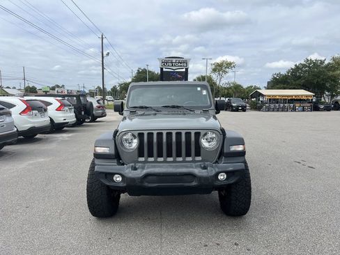 Used 2021 Jeep Wrangler Unlimited Sport image 8