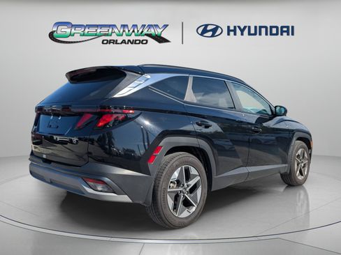 Used 2025 Hyundai Tucson SEL FWD image 8