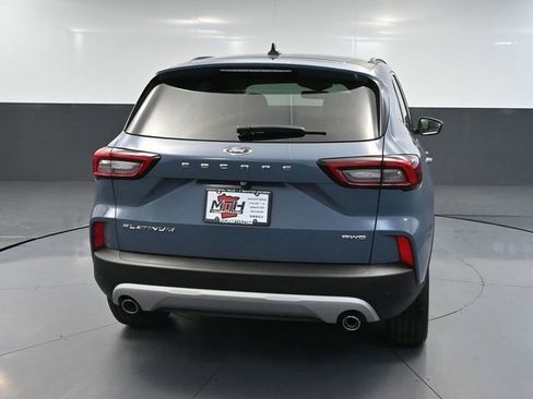 Used 2025 Ford Escape Platinum image 6