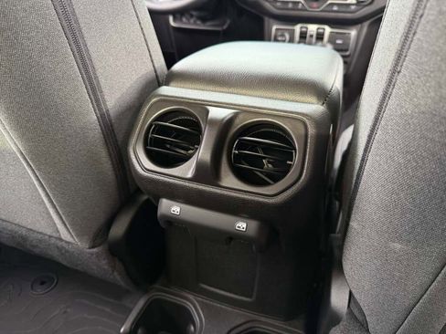 New 2026 Jeep Gladiator Willys image 28